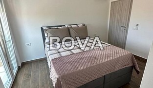 Villa 167 m2 &ndash; Rovanjska *Prvi red do mora* (ID-2318)