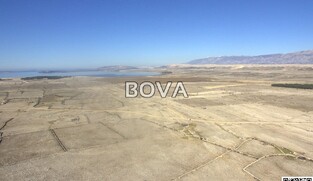 Poljoprivredno zemlji&scaron;te 60 000 m2 &ndash; Pag *Lijepa pozicija* (ID-2324)